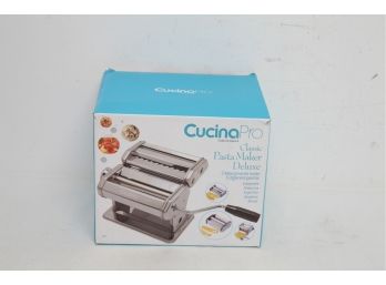New - CucinaPro Classic Pasta Maker Deluxe