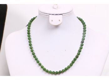 Green Jade Round Beads Ladies Necklace