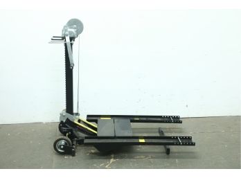 Hand Crank Lift