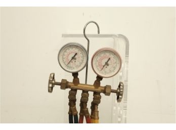 HVAC Refrigerant Gauges