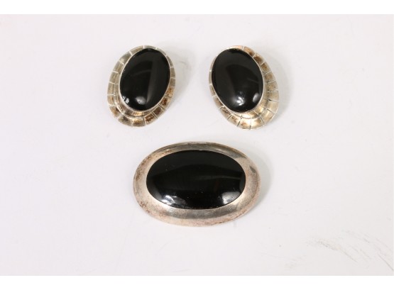 Matched Set Of Sterling Silver Earrings And Pendant With Onyx - Made In Mexico