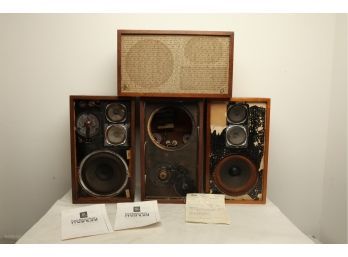 4 Vintage AR (Acustic Research) Speakers For Parts Or Repair