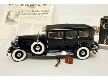 Franklin Mint Precision Model 1/24 Die Cast Replica: Al Capone's 1930 Black Cadillac W/all Accessories