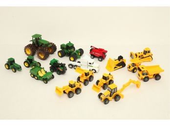 John Deer Tractor & CAT Construction Equipment Toy Lot