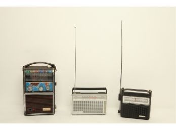 3 Vintage Radios ~ 2 GE & 1 Sonnet