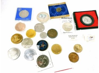 Lot 2 Of 20 Mixed Tokens Medals And Pins