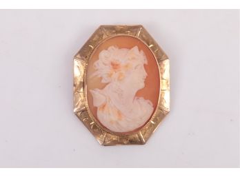 10k Gold Shell Cameo Brooch