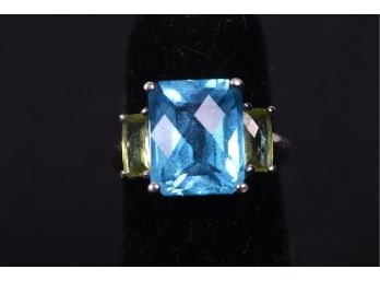 14k Gold Blue Topaz And Green Stones  Ladies Ring Size 4
