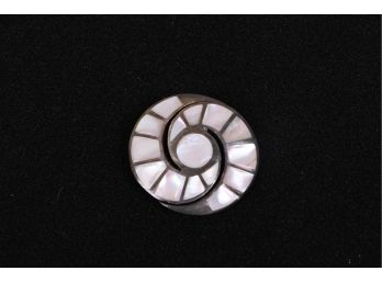 Sterling Silver And Mother Of Pearl Ladies Brooch