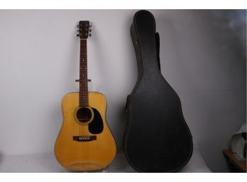 Sigma DM-5  Classical Guitar With Case