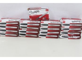 17 Boxes Of Sharpie Premium Permanent Fine Point Marker Black , 12 Each