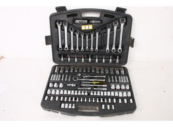 116 Pcs STANLEY Tools Socket Wrench Set - Metric And Inches