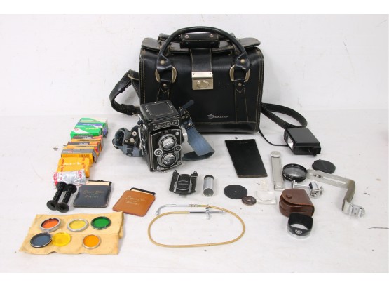 ROLLEIFLEX Camera With 2.8 Heidosmat Lens And Many Accessories