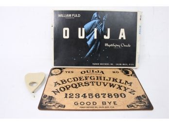 William Fuld OUIJA Game Talking Board Set