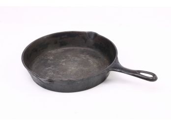 Vintage Unmarked Cast Iron Pan