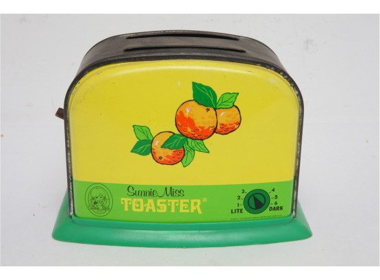 Vintage 'Sunnie Miss' Toy Toaster