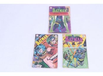 Lot Of 3 Vintage DC 12 Cent Batman Comics