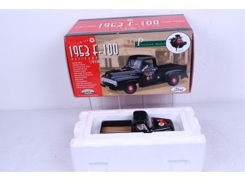 Limited Edition 1953 F-100 Fire Chief Delivery Truck Model New In Box Scale 1:18