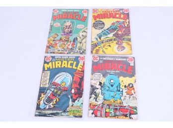 Group Of Vintage DC Mister Miracle Comics