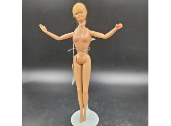 Vintage 1979 Magic Moves Barbie - Reticulating Arm Movements