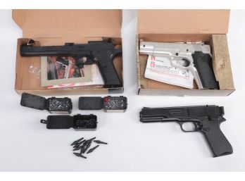 Airsoft Lot With 3 Guns And Pellets