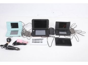 Nintendo DS Handheld Console Lot