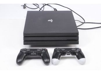 Sony PS4 Console W/Controllers