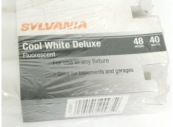 Lot Of 11 Sylvania Cool White Deluxe Flourescent 4 Ft Light Bulbs