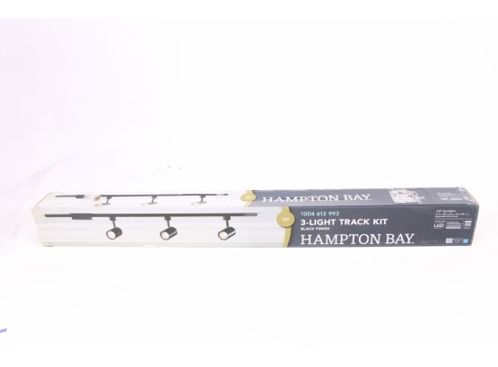 Hampton Bay LED Linear Track Lighting Kit W/ Cylinder Heads 4-Ft 3-Light Black
