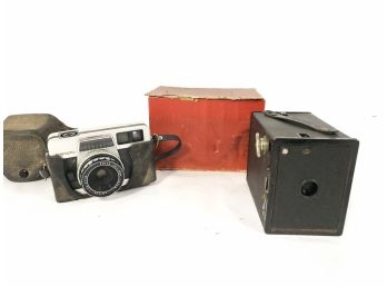Amimatic Range Finder And Ansco Cameras