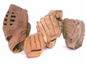 4 Vintage Baseball Gloves, Hutch, Rawlings And More