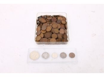 825 Grams Of Wheat Pennies With Few US Silver Coins