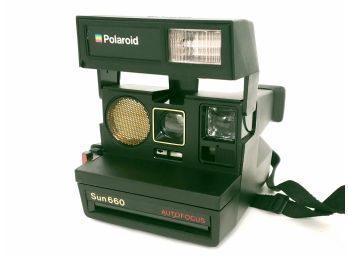 Polaroid Sun 660 Camera