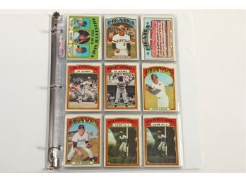 1972 Topps Binder With Hank Aaron, Roberto Clemente, Carlton Fisk RC And More