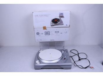 USB Turntable With Box