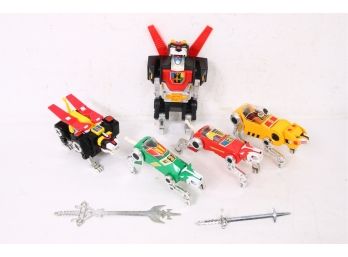 Voltron Golion Beast King Figures Including Lions