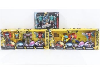 3 Sets Of Transformers Buzzworthy Bumblebee & Earthrise War For Cybertron