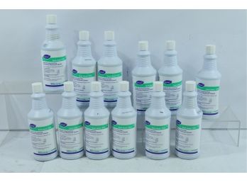 12 Bottles Of Diversey 1qt Bath Mate RTU Washroom Cleaner