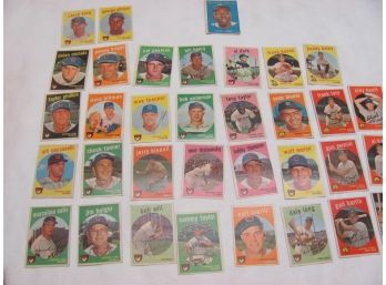 1950 -  1960'S Baseball Card Lot 34