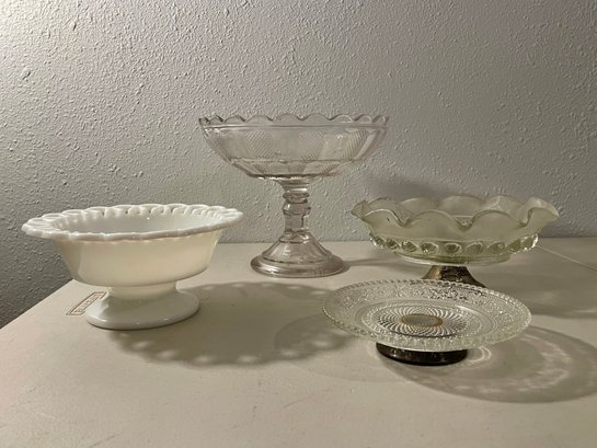 Dishing Up Footed Vintage & Antique Bowls