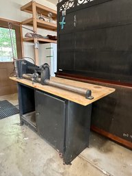 Craftsman 12 Inch Wood Lathe & Workbench