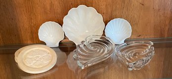 Shell Themed Dishware