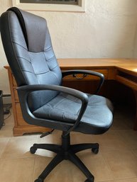 Rolling Executive Desk Chair