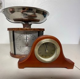 Korona Scale, Small Wooden Mantle Clock