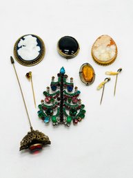 Assortment Of Victorian Jewelry