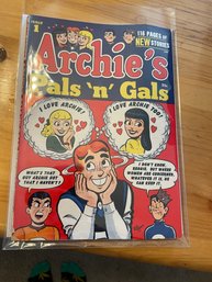 Collectors! Archies Pals N Gals