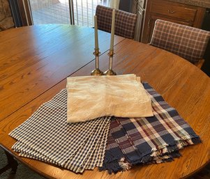 Table Linens & Decor