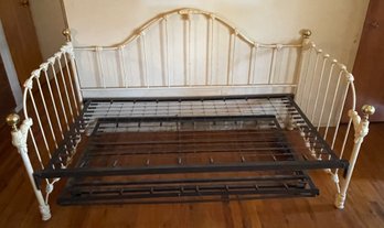 Antique Cast Iron Day Bed