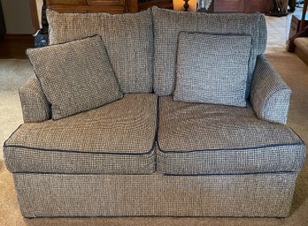 Homestead House Loveseat