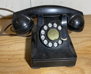 Vintage Black Rotary Telephone